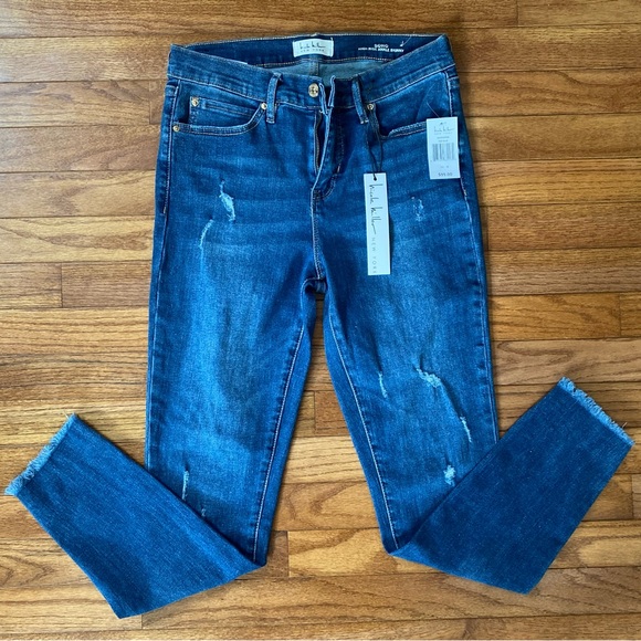 Size 4 Nicole Miller SOHO HIGH RISE ANKLE SKINNY JEANS - Picture 2 of 6